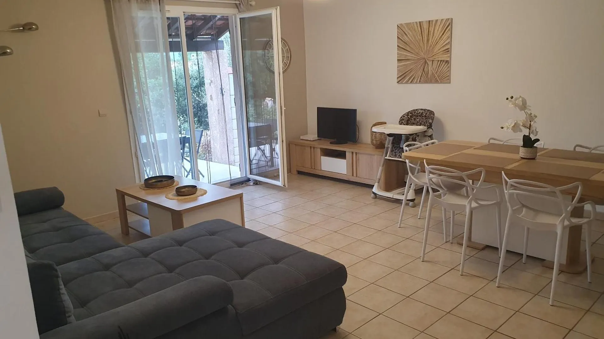 Holiday home Maison Vacances 6 A 8 Personnes Parc Du Verdon Sillans-la Cascade